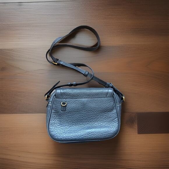 J.Crew Signet Flap Crossbody Bag – Minimalist Dark Grey Pebbled Italian Leather - Picture 11 of 12